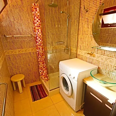 El Paraiso Apartment *